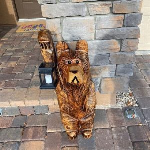 Limited Edition Chainsaw Carved Bear Sculpture For Yard Decoration