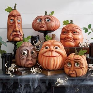Halloween Expressive Pumpkin Family