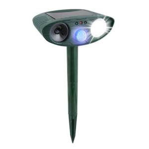 Skunk Outdoor Solar Ultrasonic Repeller