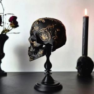 Motorcycle Skull Helmet Desktop Stand, Creative Resin Craft Home Decor, 10x14 2x10 5cm