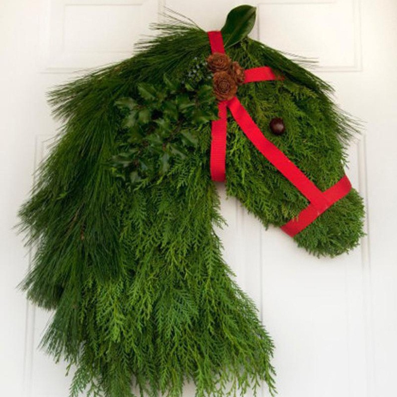 Handmade Horse Head Christmas Wreath - Rustic Farmhouse Detail